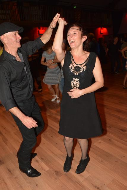 min 2015 11 01 station danse 411